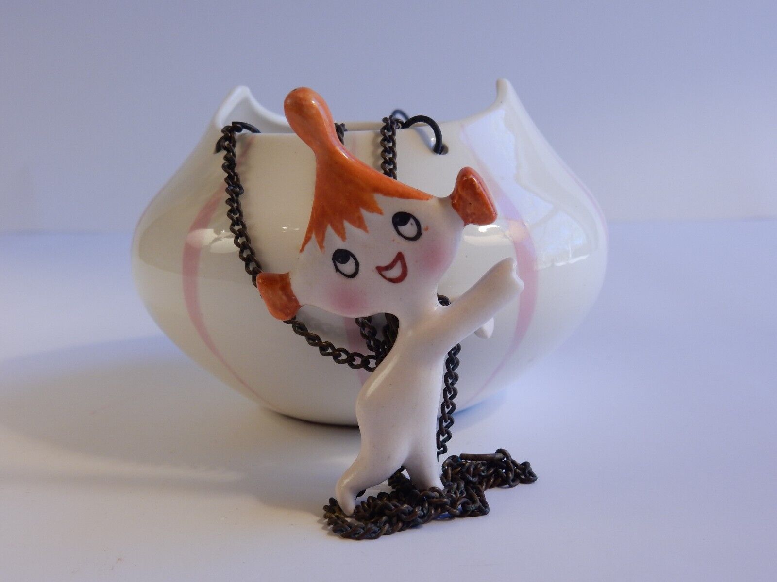 Hanging Planter with Clinging Pixie
